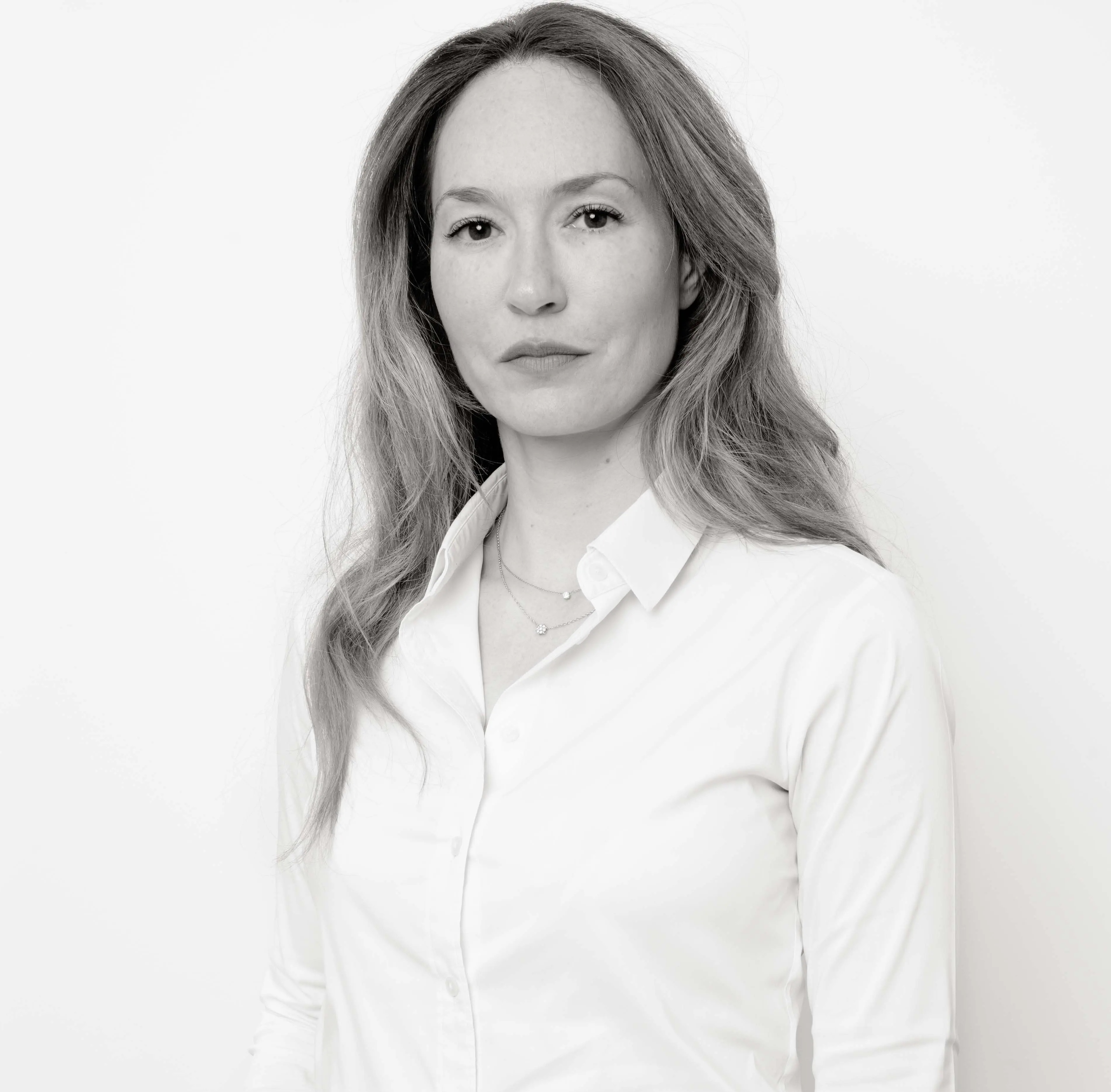 Lara Despicht, Prax Avocats