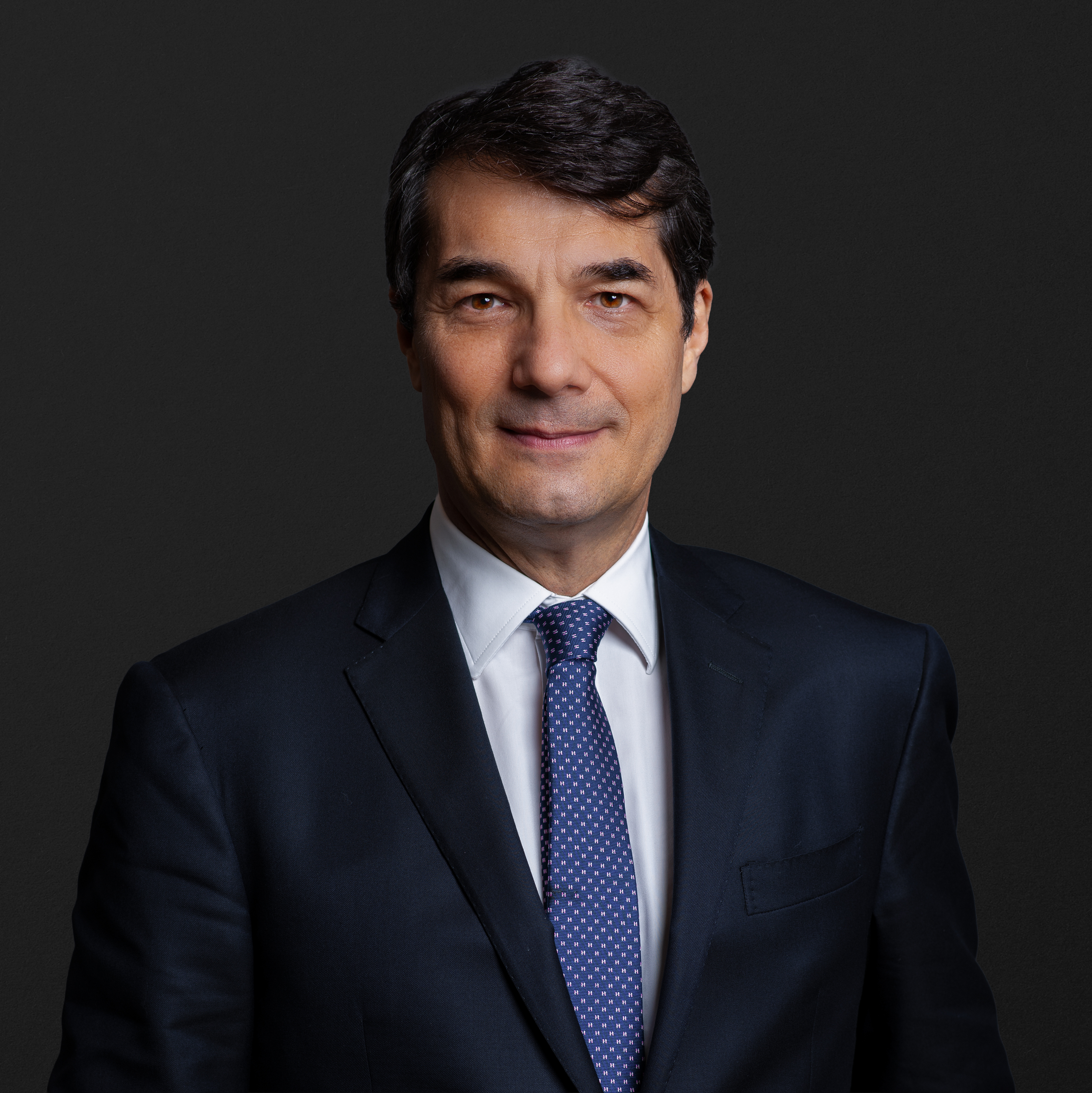 Arnaud Roiron, Simmons & Simmons 