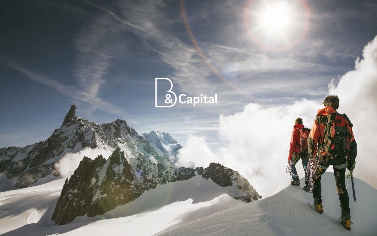 © B & Capital © B & Capital