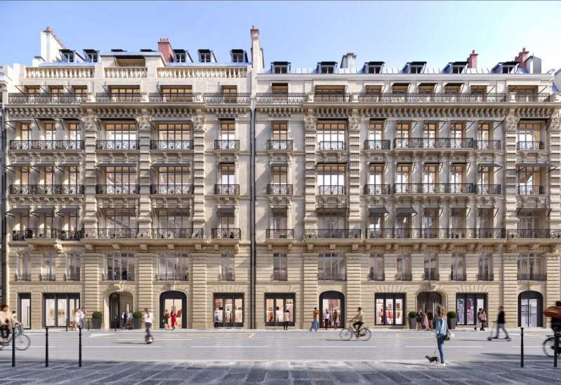 La façade du 64/66 rue Pierre Charron à Paris. La façade du 64/66 rue Pierre Charron à Paris.