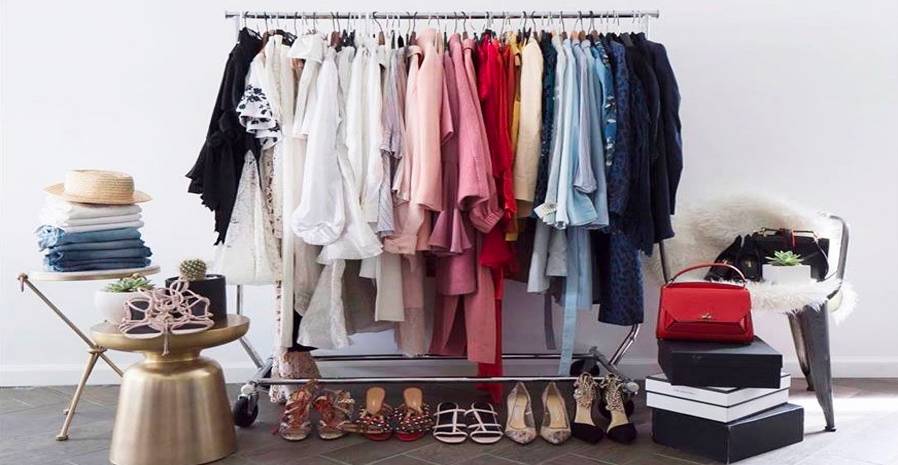 Vestiaire Collective, place de marché de vêtements et accessoires haut de gamme d'occasion - Vestiaire Collective Vestiaire Collective, place de marché de vêtements et accessoires haut de gamme d'occasion - Vestiaire Collective