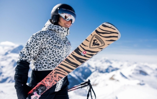 ©Sports Company, LinkedIn