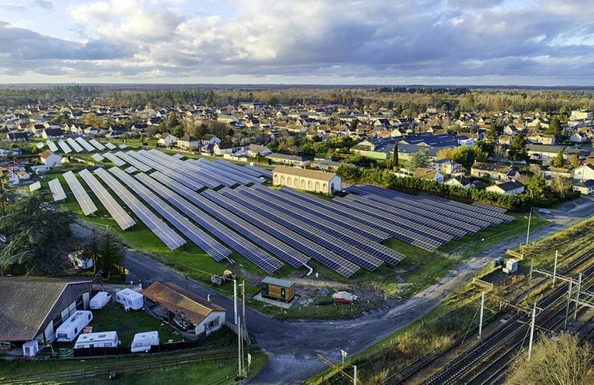 le projet solaire Salbris au sol 2,2 MW © Apex Energies