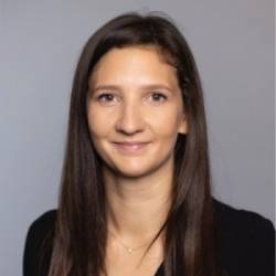 Rebecca Denyer, Amethis