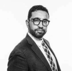Tarik Saadallah, Pax Corporate Finance Tarik Saadallah, Pax Corporate Finance