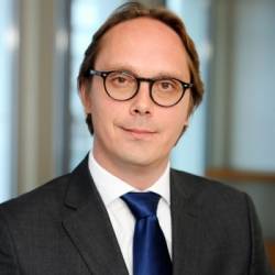 Florian Brechon, Hogan Lovells