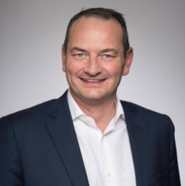 Jean-Philippe Besse, Parisian Real Asset Advisor  Jean-Philippe Besse, Parisian Real Asset Advisor