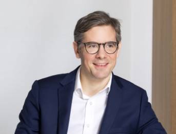 Maxence Kasper, Weinberg Capital Partners