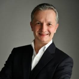 Laurent Durieux, DeGroof Petercam Investment Banking Laurent Durieux, DeGroof Petercam Investment Banking