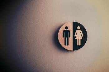 © Image de Tim Mossholder de PexelsPhoto de Tim Mossholder: https://www.pexels.com/fr-fr/photo/signalisation-masculine-et-feminine-sur-le-mur-1722196/Photo de Tim Mossholder: https://www.pexels.com/fr-fr/photo/signalisation-masculine-et-feminine-sur-le-mur-1722196/ © Image de Tim Mossholder de PexelsPhoto de Tim Mossholder: https://www.pexels.com/fr-fr/photo/signalisation-masculine-et-feminine-sur-le-mur-1722196/Photo de Tim Mossholder: https://www.pexels.com/fr-fr/photo/signalisation-masculine-et-feminine-sur-le-mur-1722196/