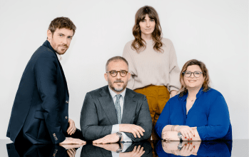 ©Clover De gauche à droite : Emile Troboul, Samuel Levy, Laura Dufresne et Camille Pedrini.