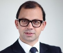 Erwan Lacheteau, DLA Piper