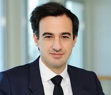 Romain de Ménonville, Hogan Lovells